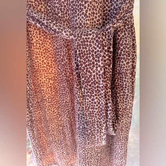 NWT City Studio index leopard print dress with surplice neck size small & belt. - Picture 8 of 12